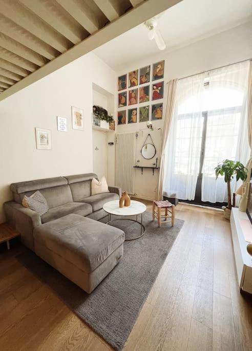 شقة Accogliente Loft A 8 Min Dal Duomo ميلان المظهر الخارجي الصورة